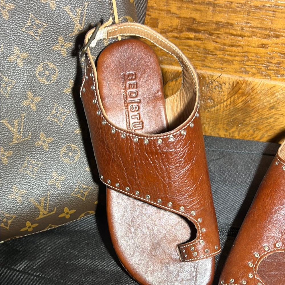 Bed Stu -quality craftsman Brown Leather Sandals size 6.5 unworn - Picture 2 of 12